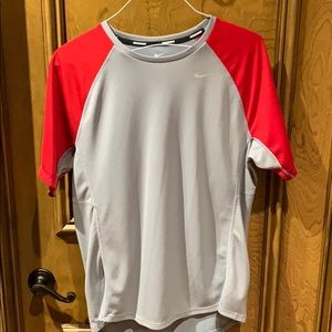 Men’s Nike Running Dri-Fit T size M. NEVER WORN